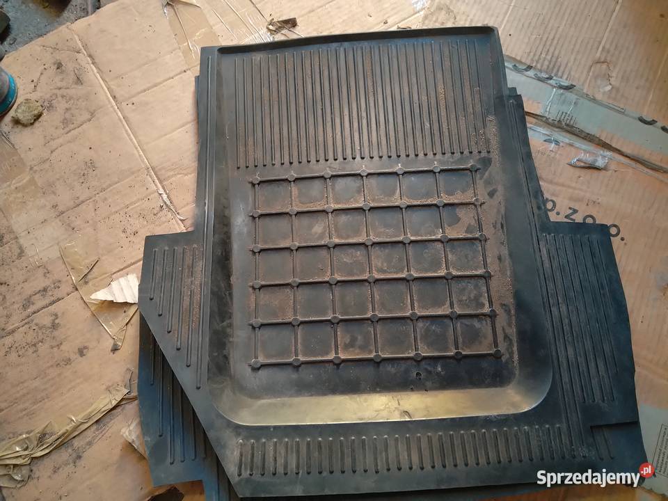 Wycieraczki dywaniki gumowe fiat 126p z tamtych Ełk sprzedam