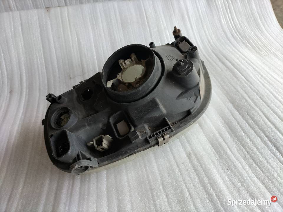 LAMPA PRAWA PRZÓD NISSAN MICRA II K11 89005075 Kamień-Kolonia