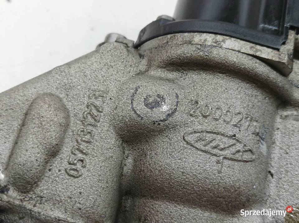 ZAWÓR EGR 057131223L 42 TDI V8 Audi A8 III 2010