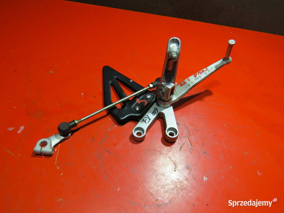SUZUKI GSX600R GSXR 600 600R 750 04 DZWIGNIA