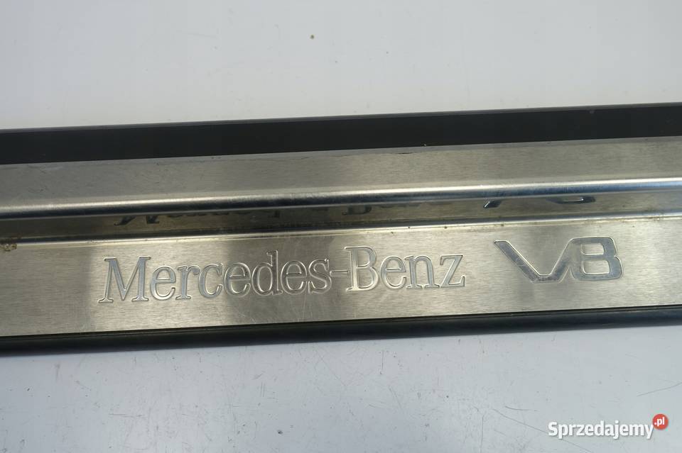 Mercedes W208 CLK 55 AMG PRZEDNIA LISTWA PROGOWA osobowe Wyposażenie wnętrza