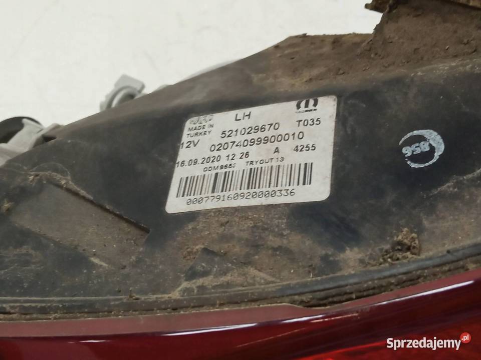 LAMPA TYŁ LEWA EU USZKODZONA SEDAN 521029670 świętokrzyskie