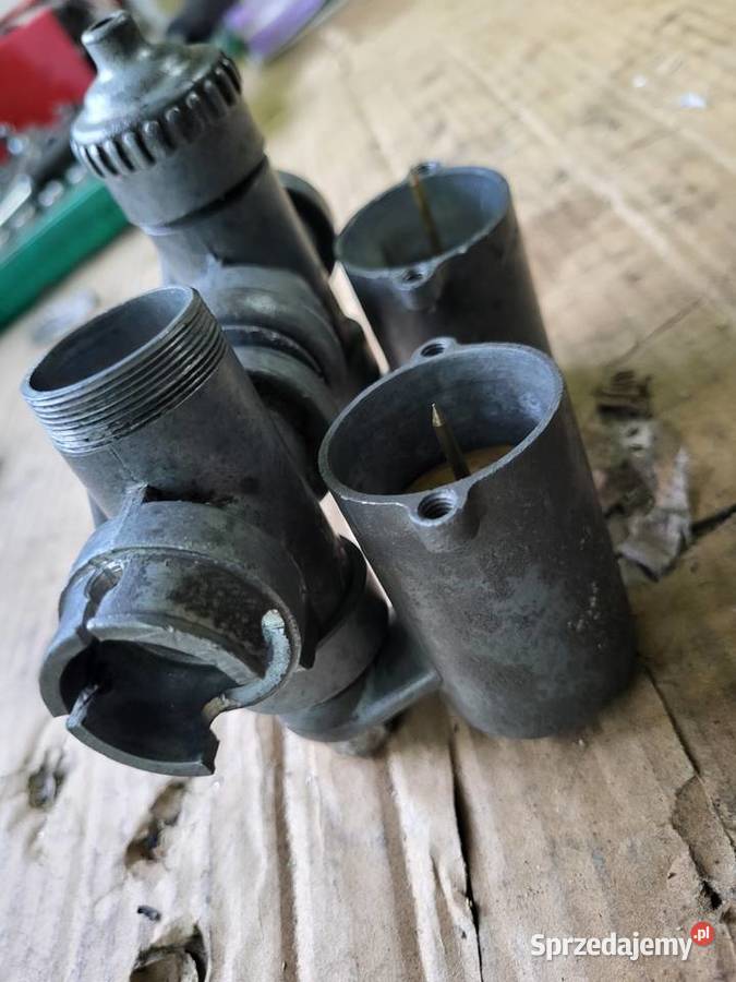 Dwa oryginalne gazniki wsk 125 Biłgoraj