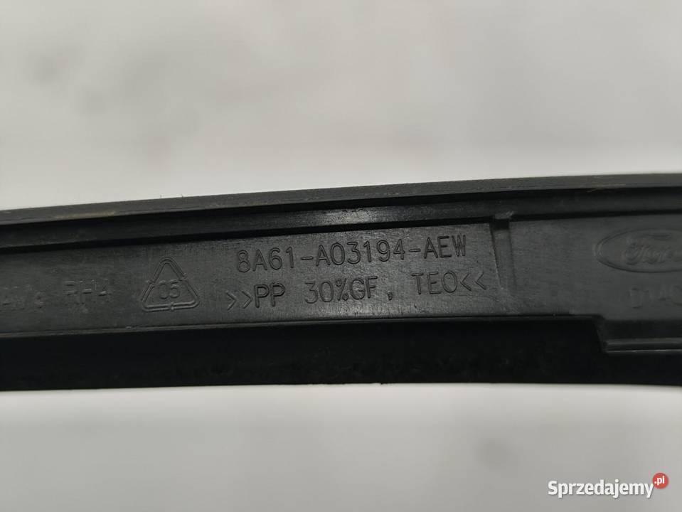 LISTWA SZYBY CZOŁOWEJ PRAWA FORD FIESTA MK7 LIFT wielkopolskie