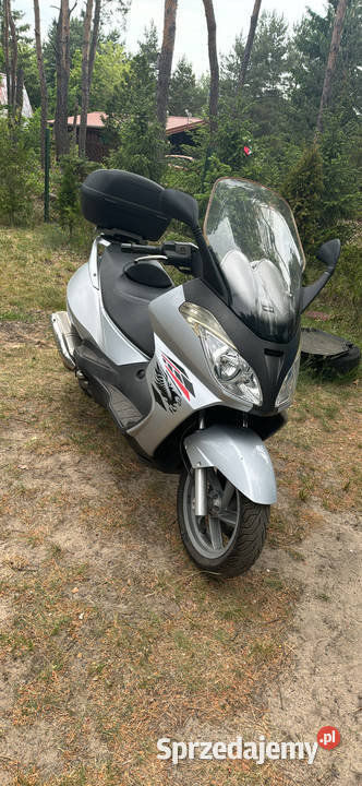 Aprila aklantik 500125