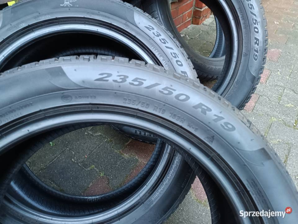 Opony zimowe Pirelli Scorpion 2355019 2021 Katowice sprzedam