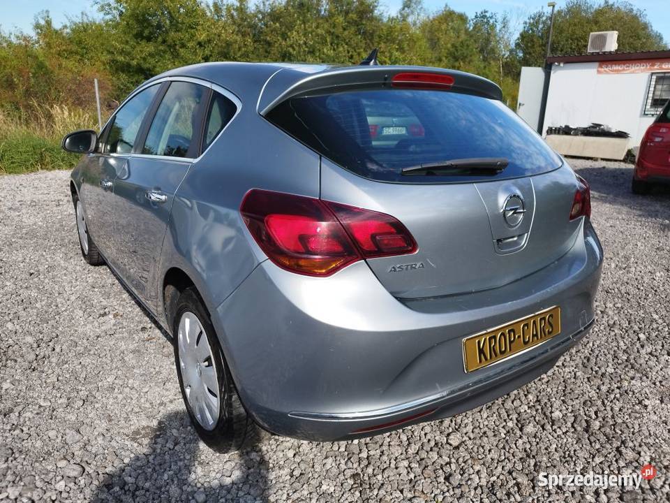 Opel Astra j 14 16v klima pdc kamera navi stan Częstochowa