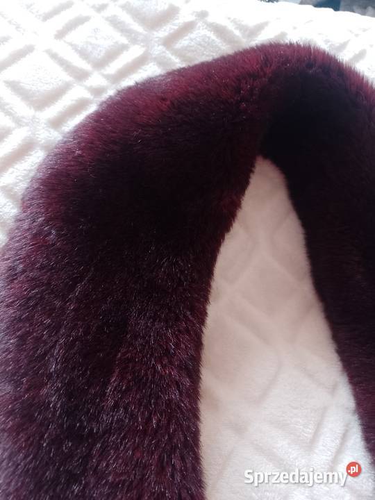 BHSBordowy Futrzany kołnierz z Londynu Etola