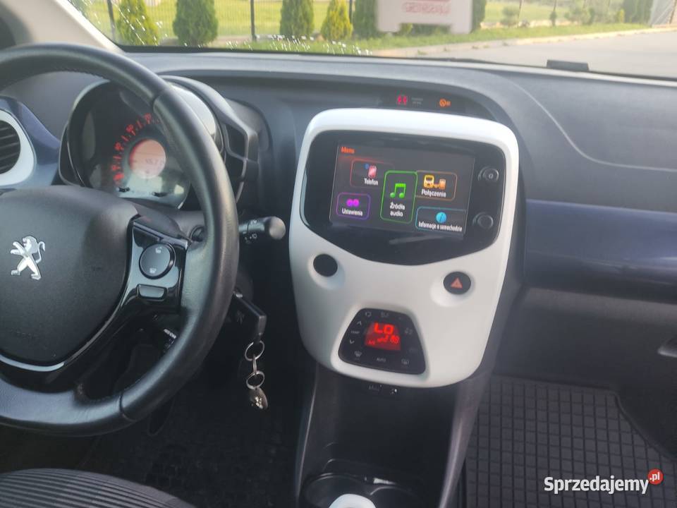 Peugeot 108 12 benzyna tablet klimatronic 108