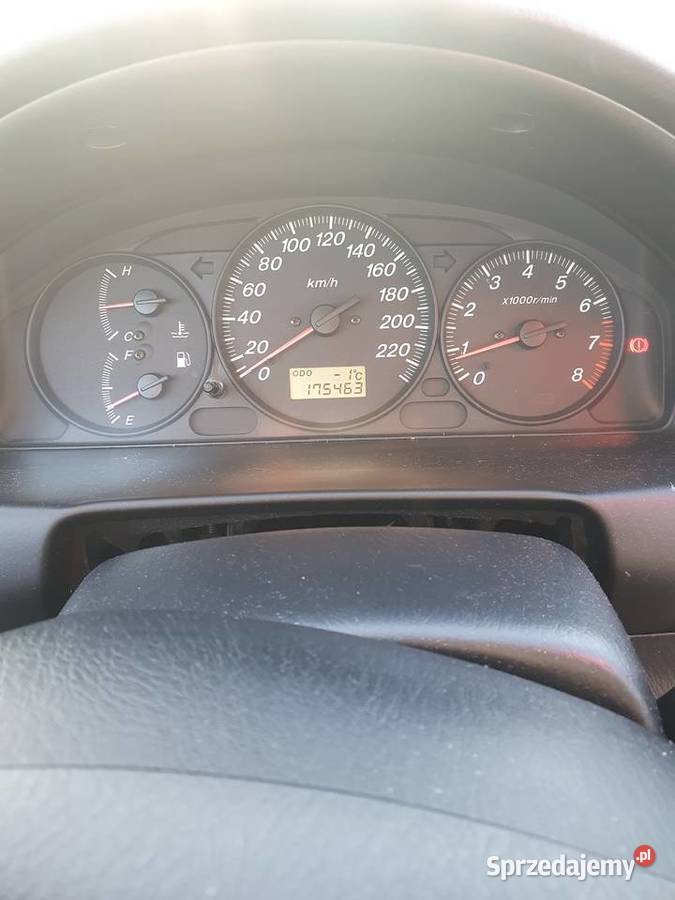 Mazda 323f 16 benzyna gaz Świerzawa