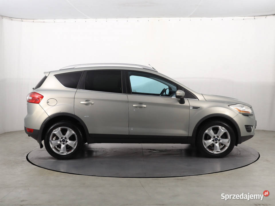 Ford Kuga 20 TDCi zielony Kuga