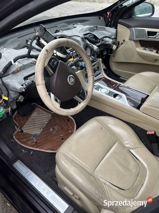 Jaguar XF części x250 lift XF 30d lakier CHF Płock
