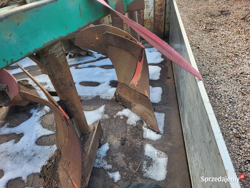 Pług 4 skibowy Rolnictwo Wiskitki sprzedam