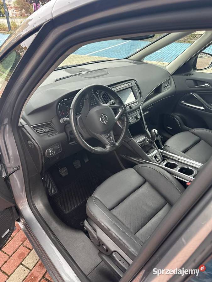 Opel Zafira Tourer 16 SIDI Turbo Innovation sprzedam