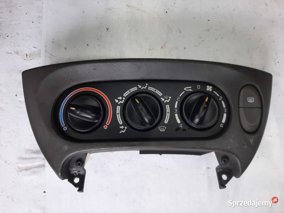 Renault Scenic 1 panel nawiewu powietrza łódzkie Ksawerów