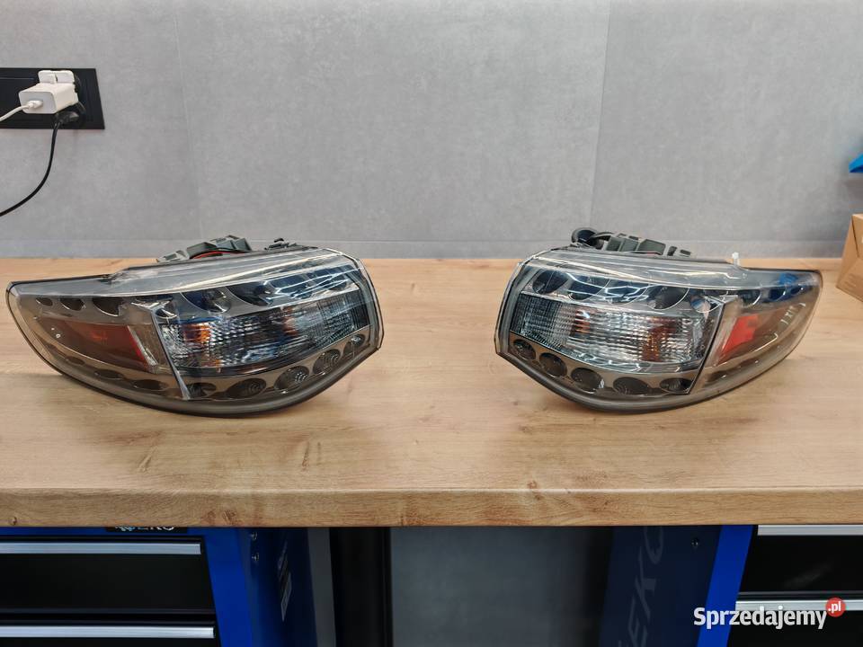 Lampy Tylne Infiniti QX70 FX30 FX37 S51 wersja Dąbrowa Górnicza