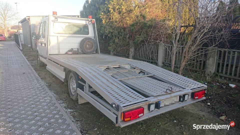 Auto Laweta Renault Master