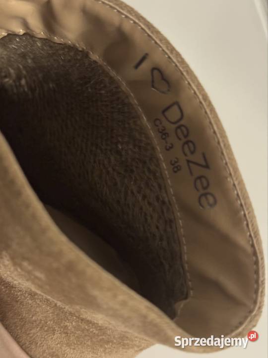 Beżowe botki na obcasie DeeZee z zamkiem i inna mazowieckie Pruszków