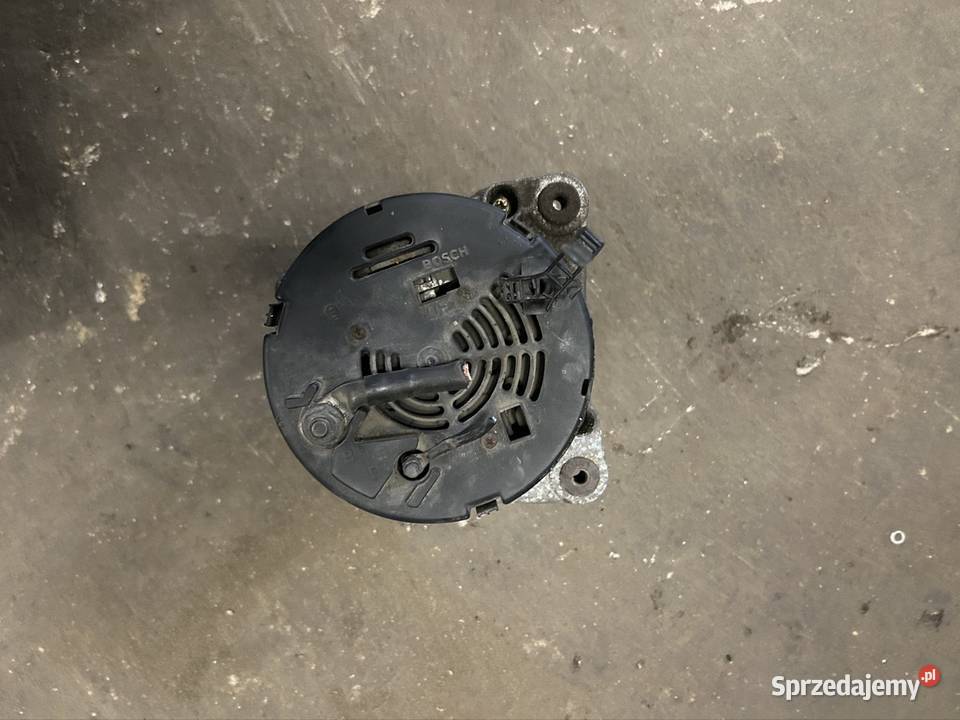 Alternator Vw audi 19 tdi 028903028 Układ elektryczny silnika Części samochodowe