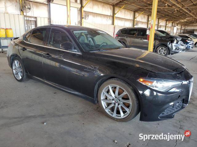 ALFA ROMEO GIULIA produkcji 2017 z USA Warszawa