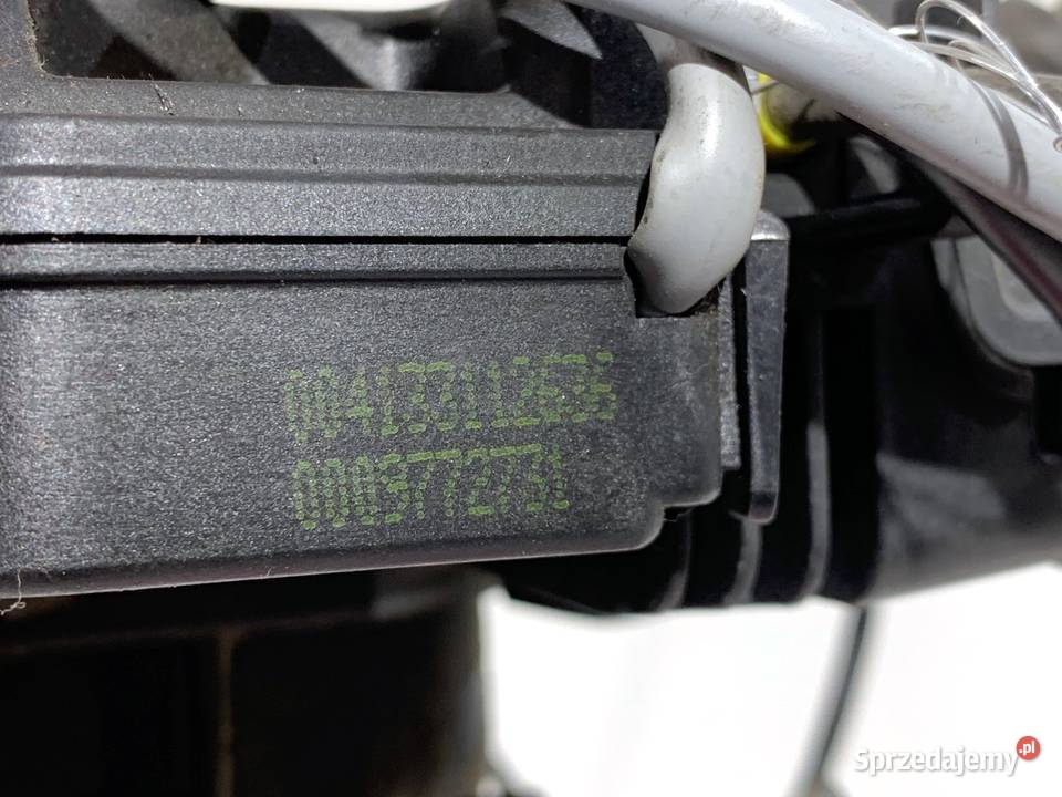 ZAMEK DRZWI LEWY PRZÓD MERCEDES CL203 sprzedam