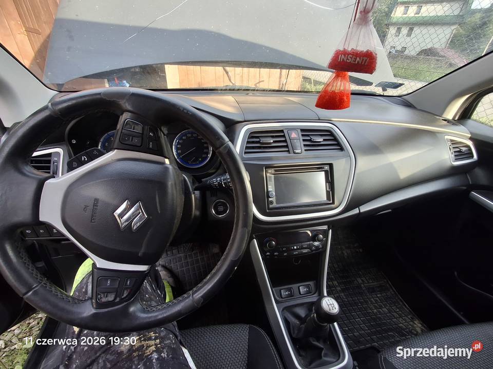 Suzuki SX4 SCross 16 Benzyna 2015 manualna Konina