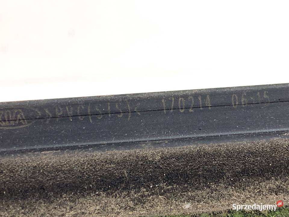 LISTWA ZGARNIAJĄCA TYŁ PRAWY KIA SPORTAGE IV podkarpackie