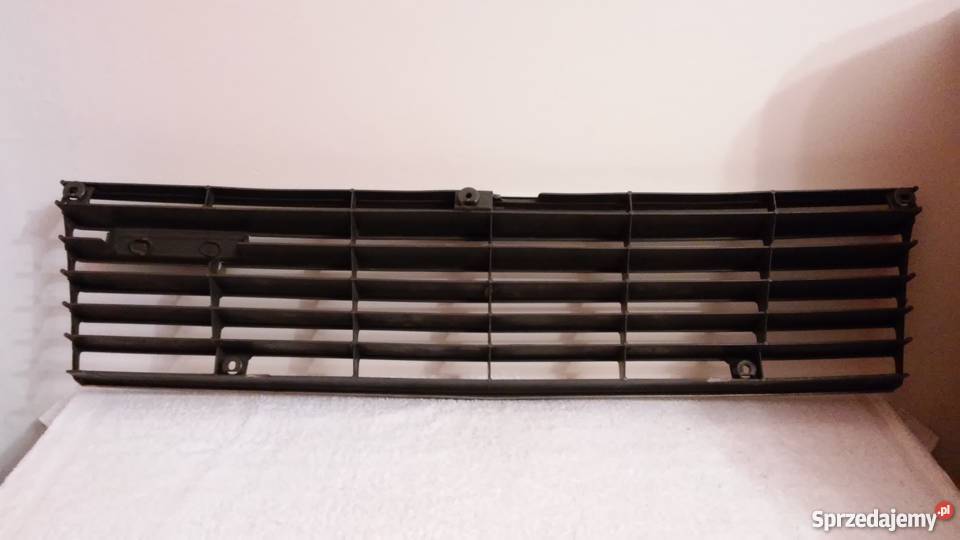 OSŁONA CHŁODNICY GRILL MAZDA 626 CB 197982 osobowe