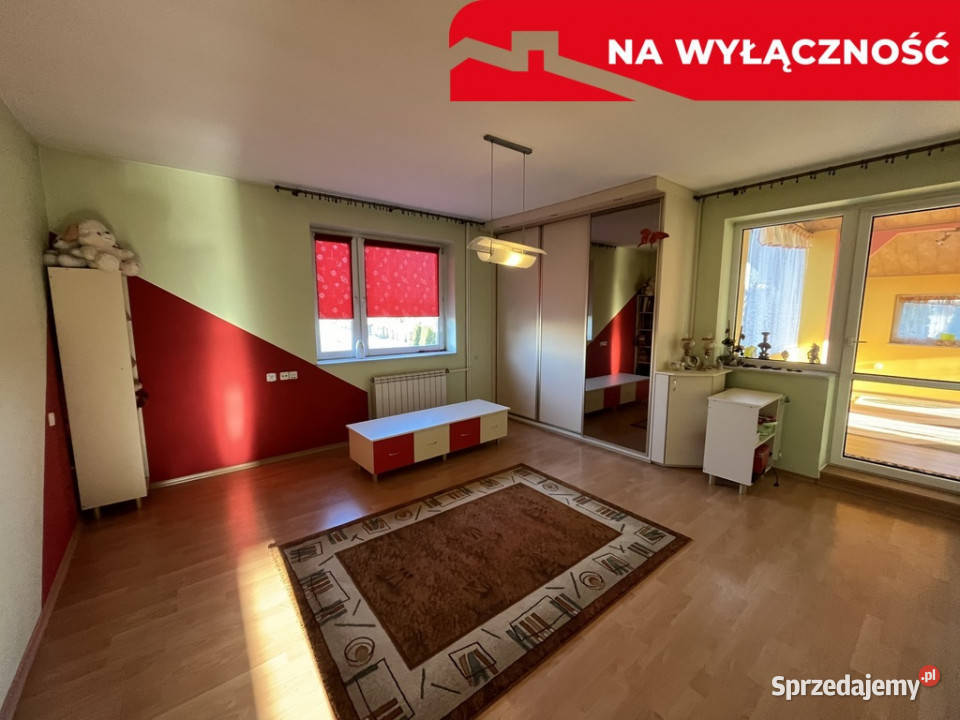 Dom 286 mkw z częścią handlową 230 mkw w dojazd asfaltowy Dęblin