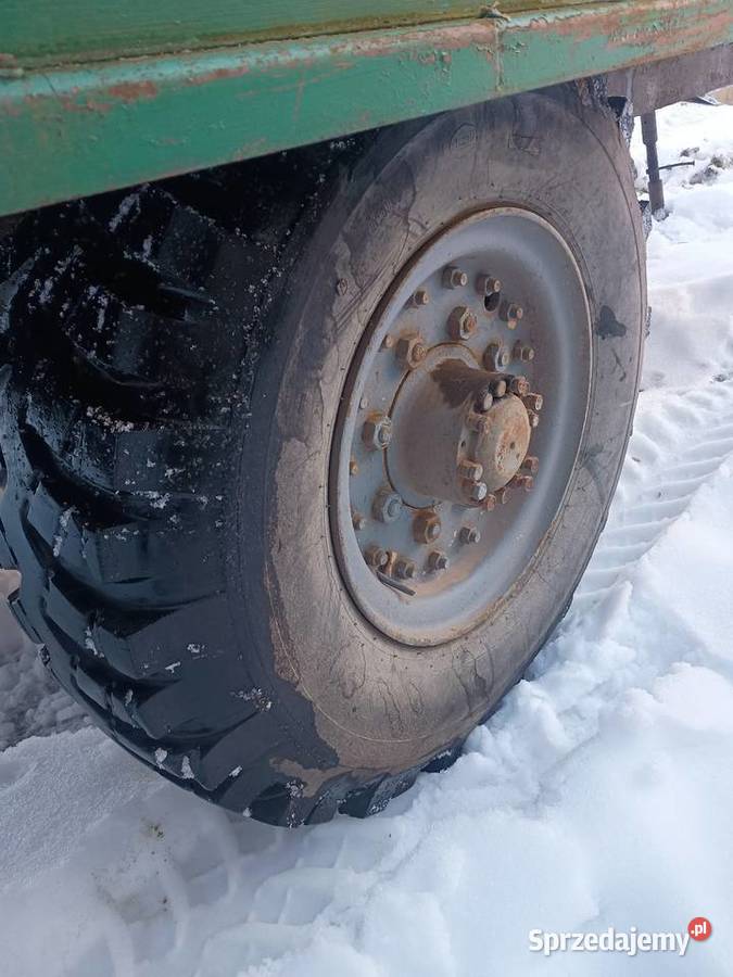 Przyczepa rolnicza jednoosiowa sztywna nieuszkodzony Rolnictwo Chobrzany
