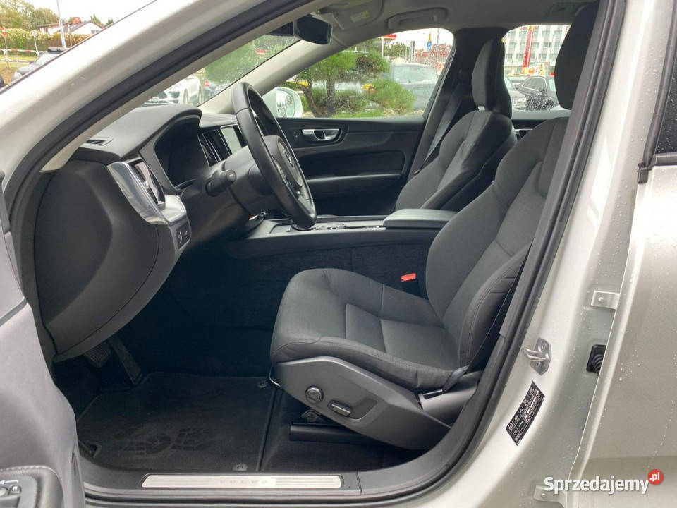 Volvo XC 60 FULL LED nawigacja vitrual cockpit wielofunkcyjna kierownica śląskie Żory