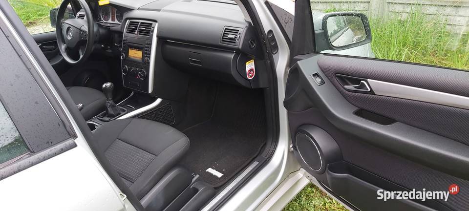 MercedesBenz B 180 CDI 109 2010r Klima manual Skarżysko-Kamienna