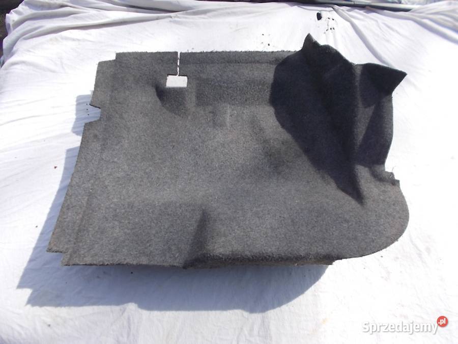 Boczek wykładzina bagażnika BMW 5 E34 4 Poniatowa