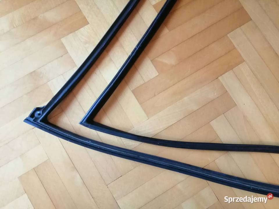 uszczelka drzwi szyby komplet lewy przód Honda Jaszczew