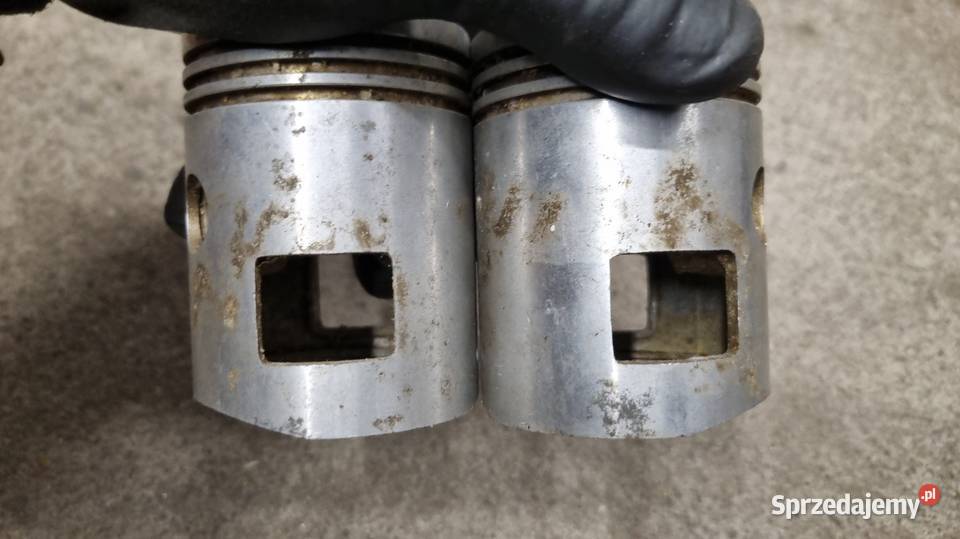 Tłoki Jawa Perak 350 18 NOS 4szlif Silniki i osprzęt kujawsko-pomorskie Bydgoszcz