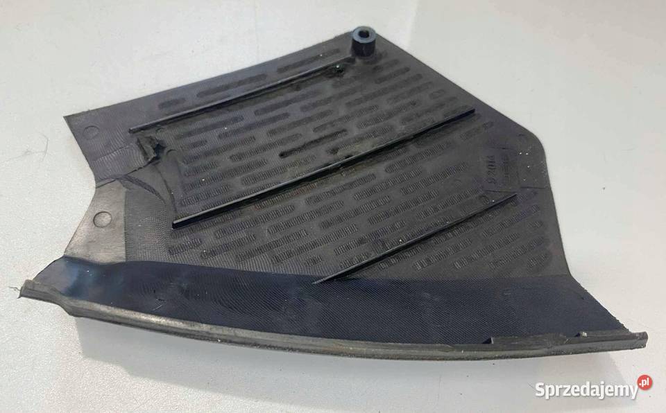MercedesBenz W123 Maskownica głośnika bocznego osobowe Łagiewniki sprzedam