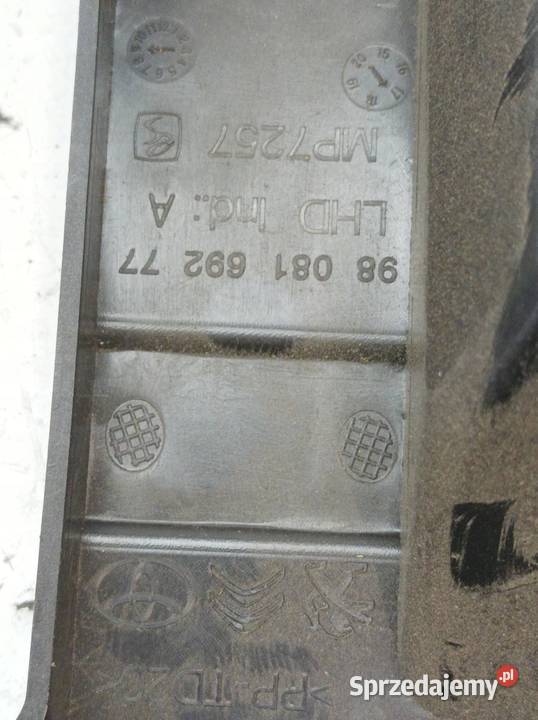 OSŁONA STELAŻ DESKI RAMKA Peugeot Expert III świętokrzyskie