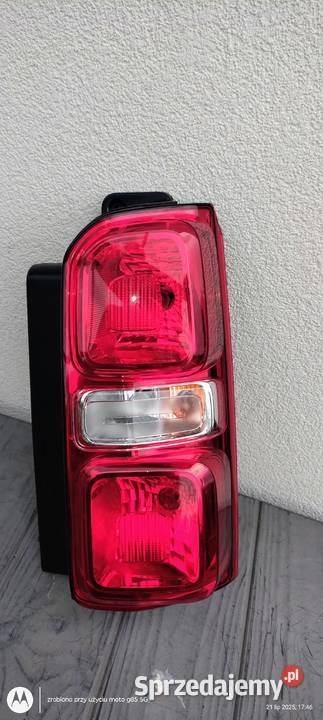 Lampa tył prawa Toyota proace Citroen Jumpy Opel Lubin
