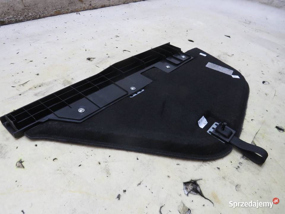 WYKŁADZINA BAGAŻNIKA PRAWA AVENSIS T27 T29 KOMBI