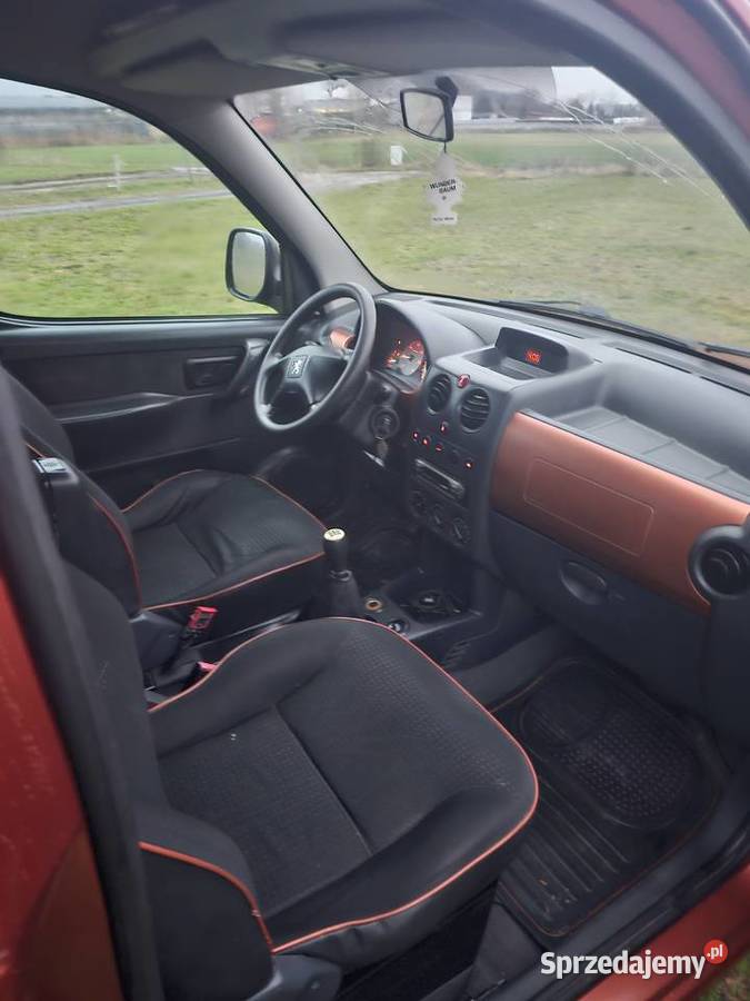 Peugeot partner nieuszkodzony