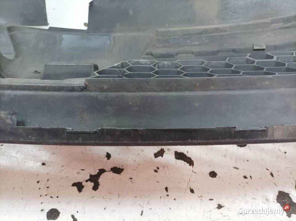 ATRAPA GRILL Dacia Logan II 2012 świętokrzyskie