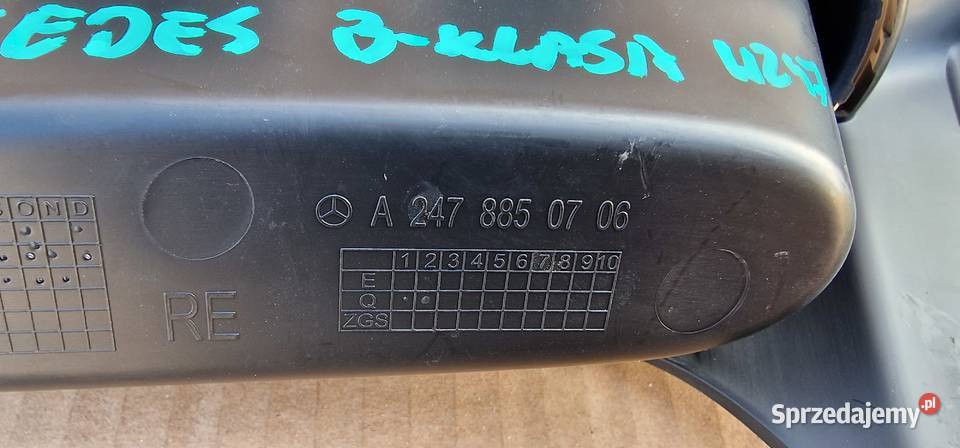 MERCEDES GLA H247 KOŃCÓWKA WYDECHU PRAWA Bieleń