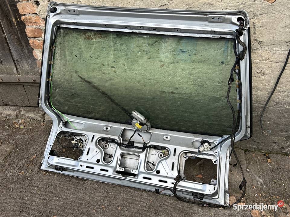 Klapa bagażnika Audi A6 C4 Awant Małaszewicze Małe