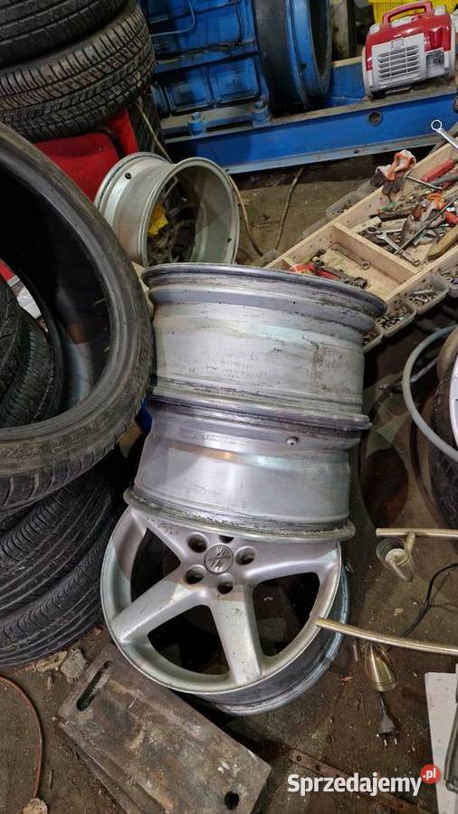 Komplet Felgi Aluminiowe FONDMETAL 17 ET42
