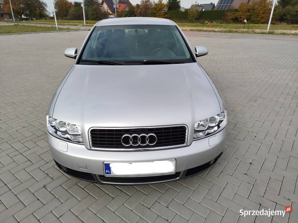A4 B6 24 V6 Benzyna 2003 SEDAN Xenon Świdnik sprzedam