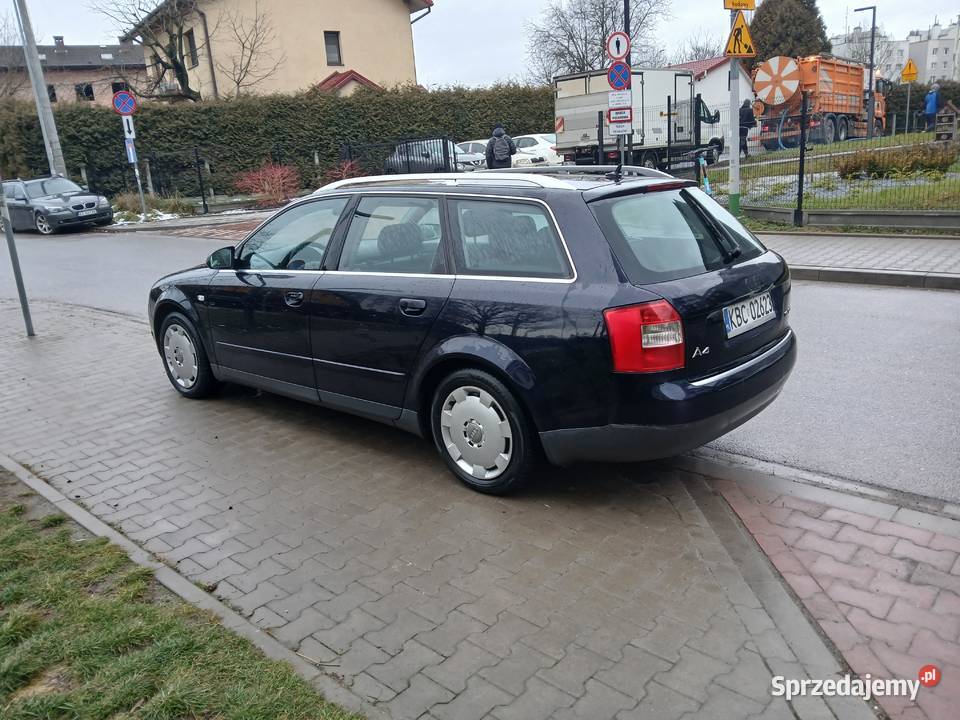AUDI A4 AVANT 19 TDI nieuszkodzony