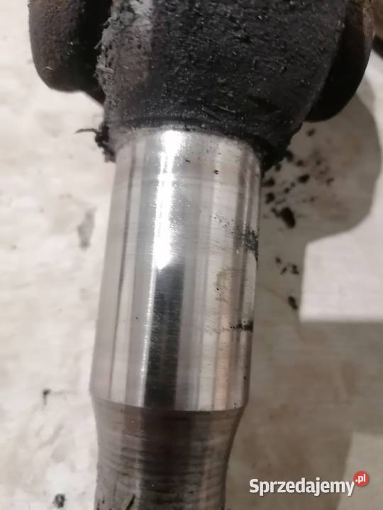 Półoś oś Massey Ferguson 305030603065 Andrychów