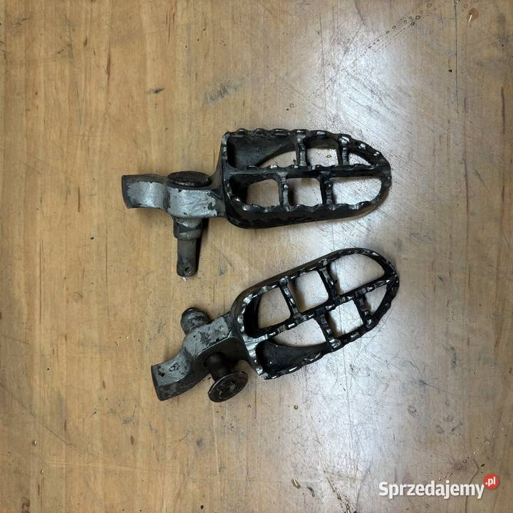 Podnóżki pegi Honda CR 125 250 Motocykle na części Bielawa sprzedam