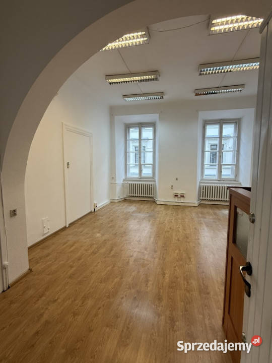 Do wynajęcia lokal biurowy w Rynku Głównym 355m2