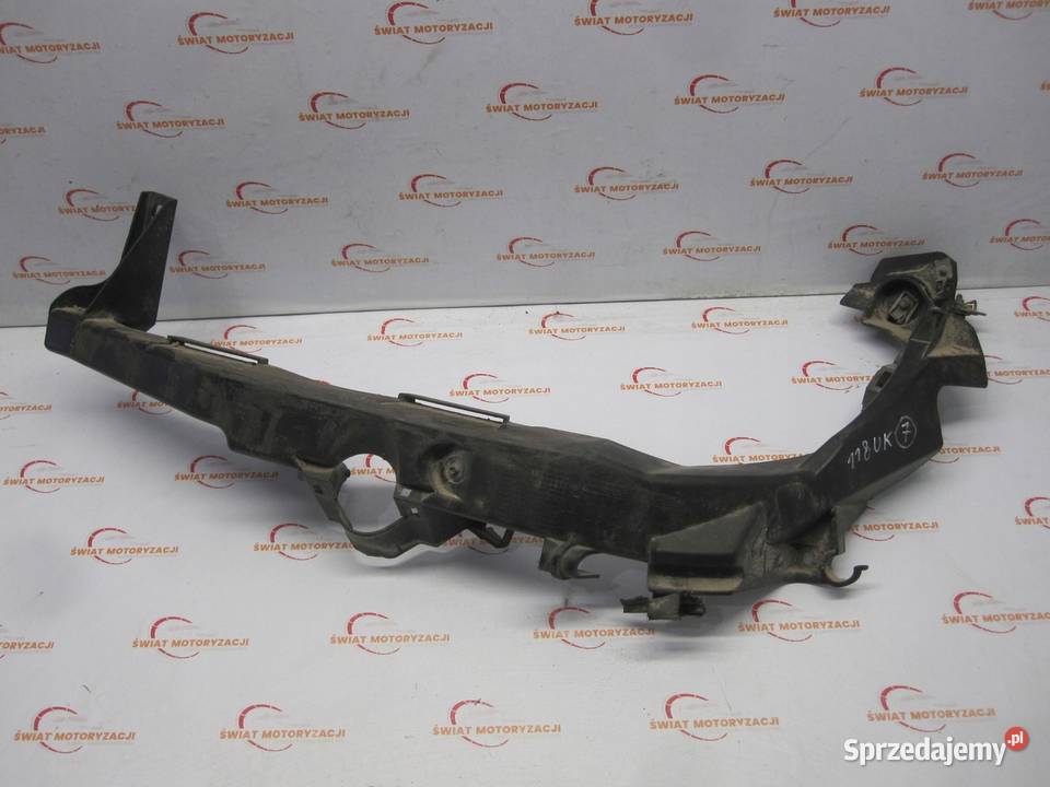 BMW E90 LIFT 10r ślizg pod lampę lewy przód Kielce